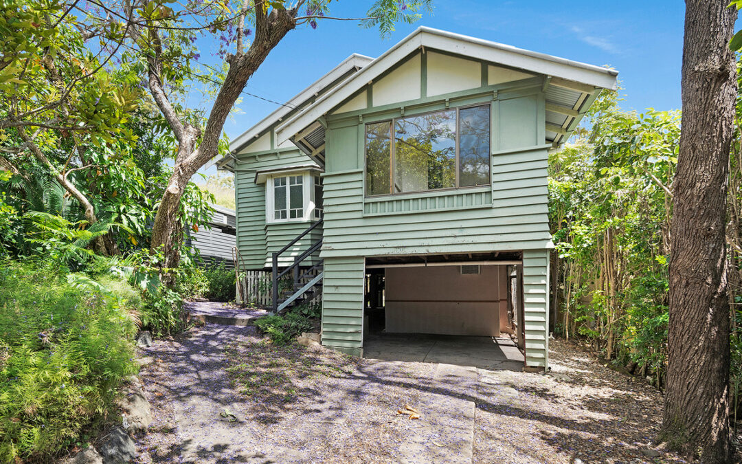 37 Nestor Avenue, Bardon  QLD  4065